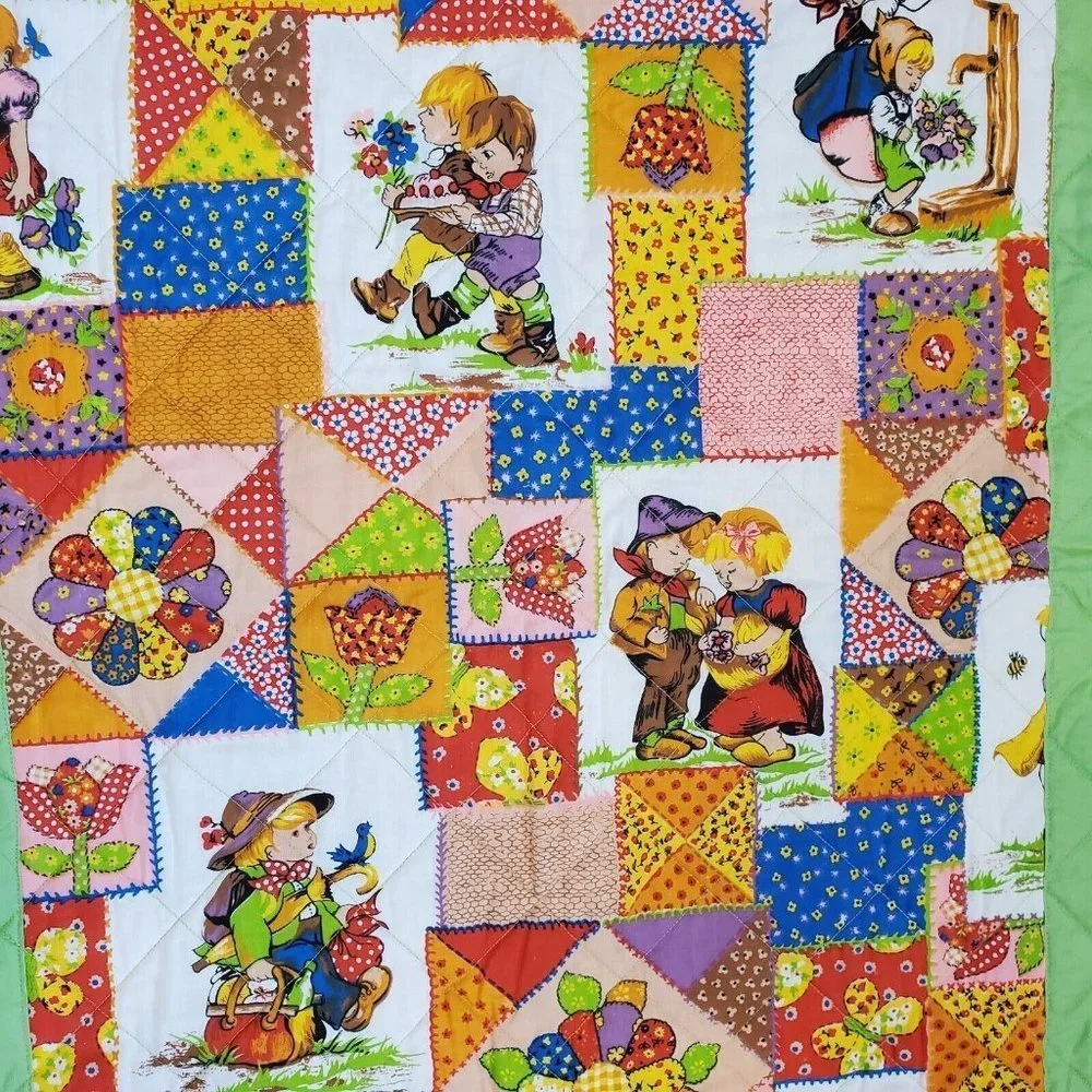 Vintage 70s Patchwork Green Retro Baby Blanket Quilt Crib Comforter Floral 35x53